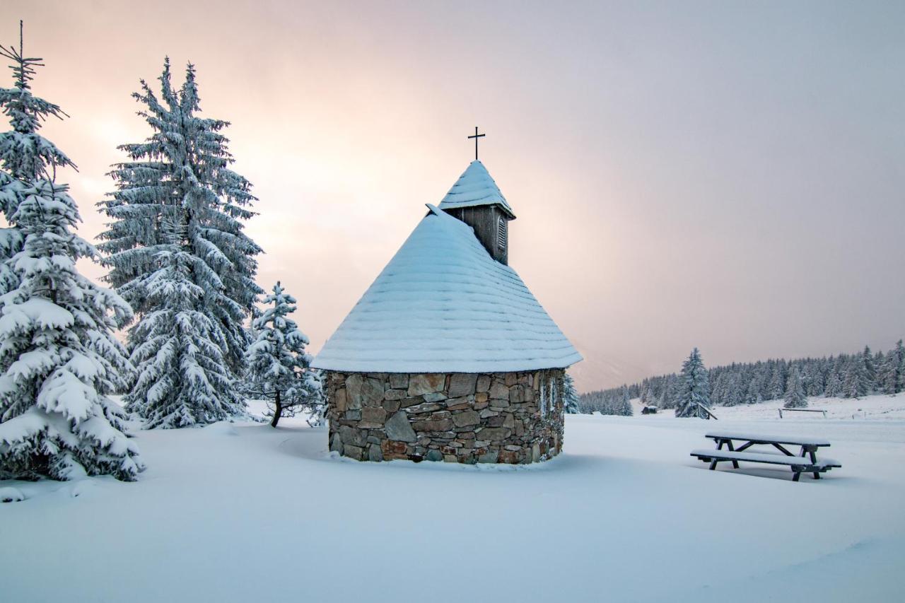 Erlebachova Bouda, Hotel - Resort Svaty Frantisek Špindlerŭv Mlýn Exterior foto