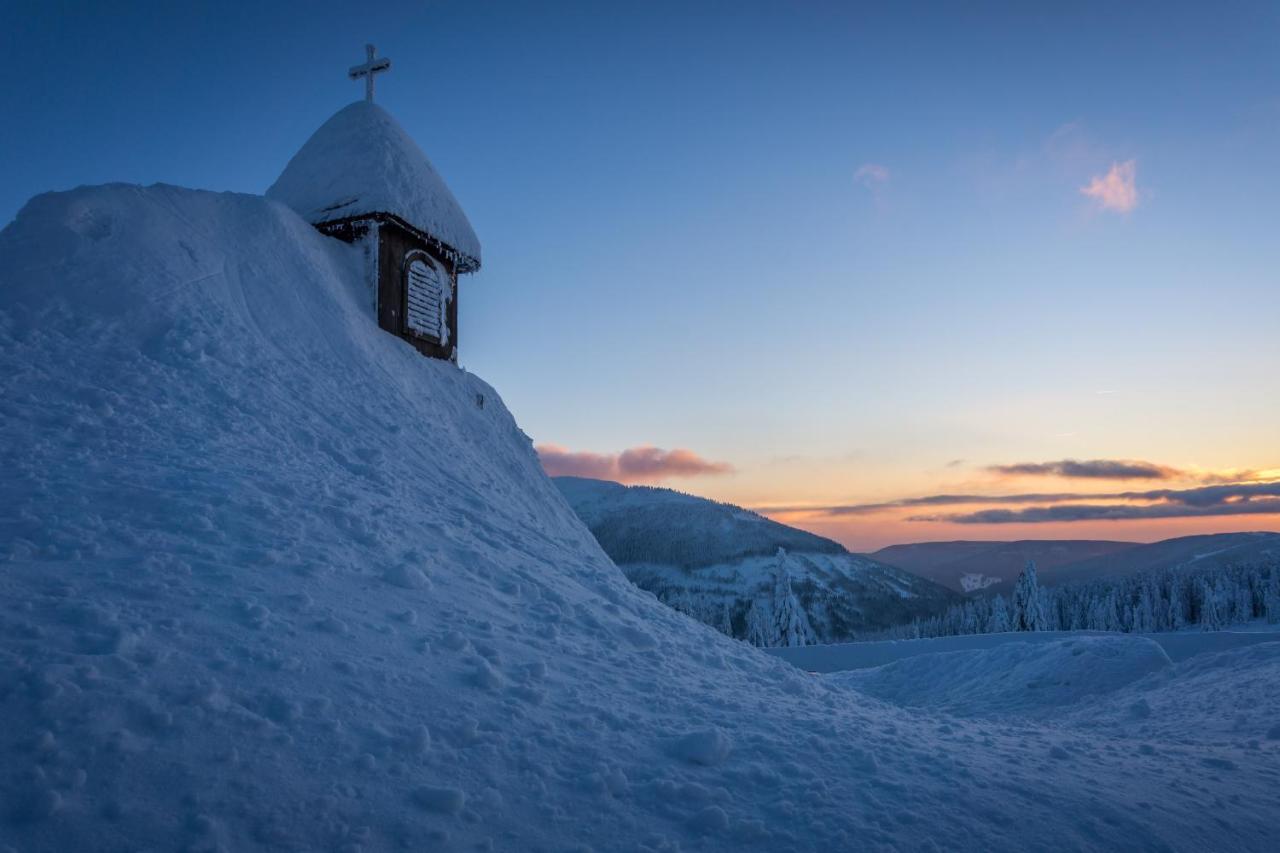 Erlebachova Bouda, Hotel - Resort Svaty Frantisek Špindlerŭv Mlýn Exterior foto