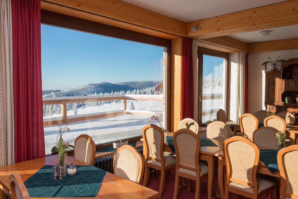 Erlebachova Bouda, Hotel - Resort Svaty Frantisek Špindlerŭv Mlýn Exterior foto